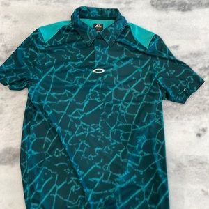 Mens Xtra Small Oakley Golf Shirt